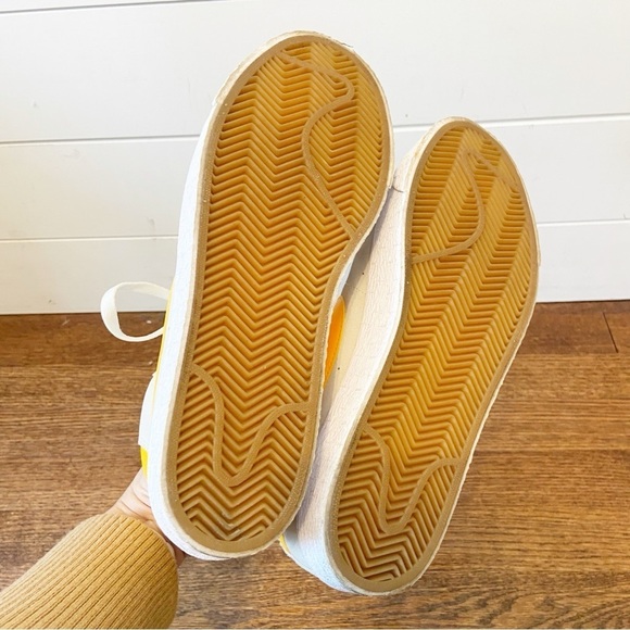 Nike | Men’s SB Blazer Mid Summit White/Laser Orange High Top Sneakers Size 8 - Picture 10 of 12